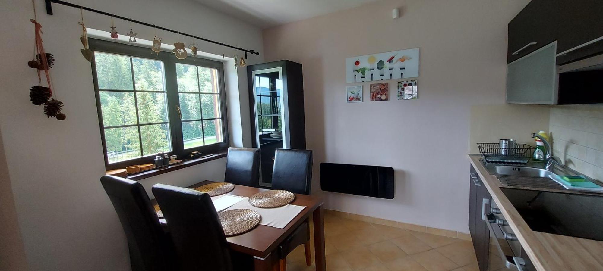 Hrabovo Alzbeta 16 Apartment รูชอมแบรอค ภายนอก รูปภาพ