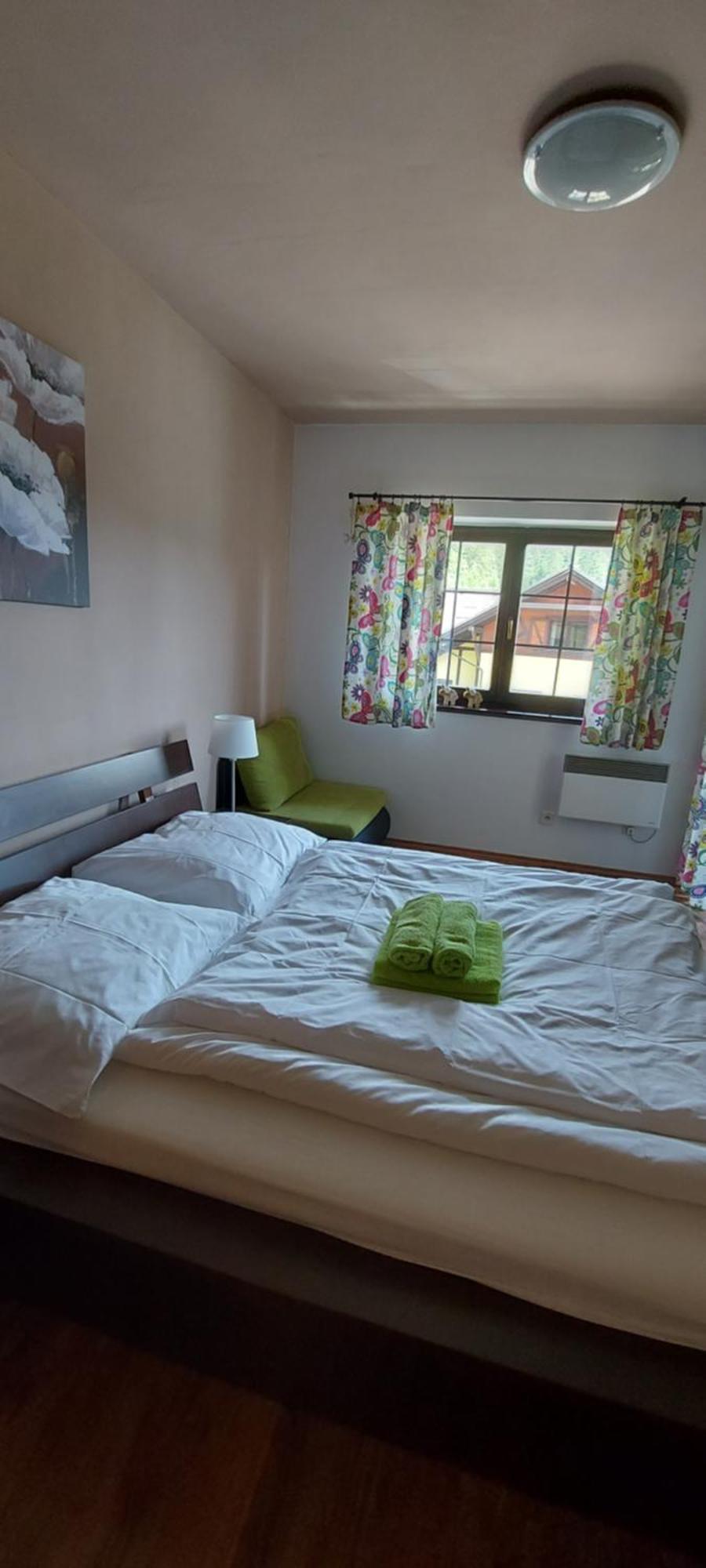 Hrabovo Alzbeta 16 Apartment รูชอมแบรอค ภายนอก รูปภาพ