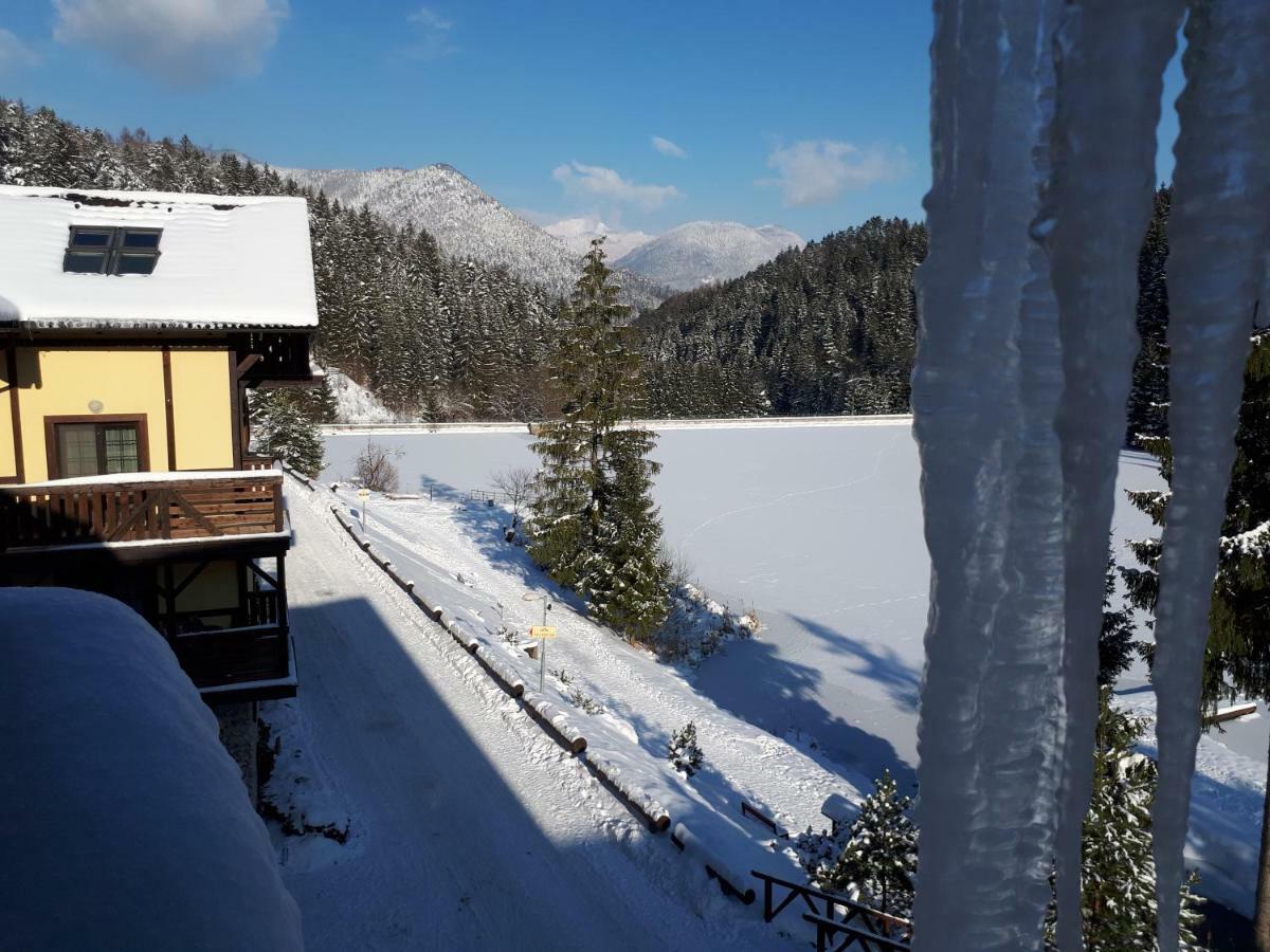 Hrabovo Alzbeta 16 Apartment รูชอมแบรอค ภายนอก รูปภาพ